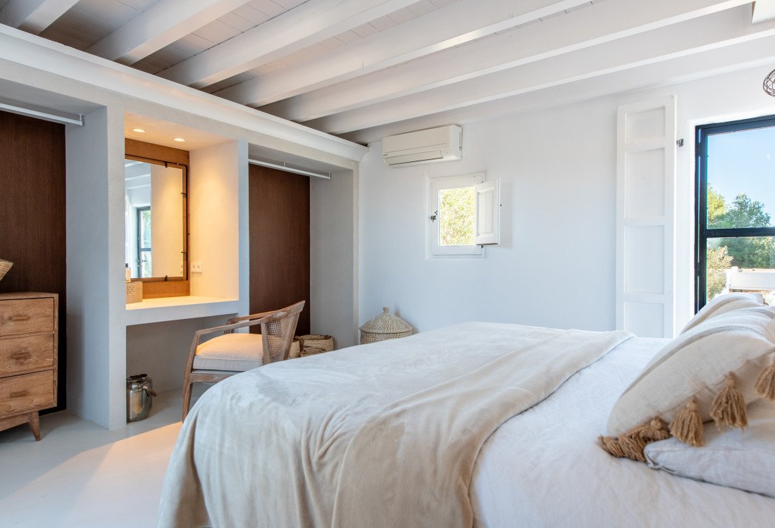 Enchanting finca nestled in the countryside between Santa Gertrudis and Ibiza - 42