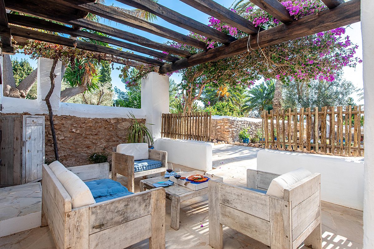 Ein bezauberndes, authentisches Landhaus, das zwischen Santa Gertrudis und Ibiza auf dem Land liegt - 26