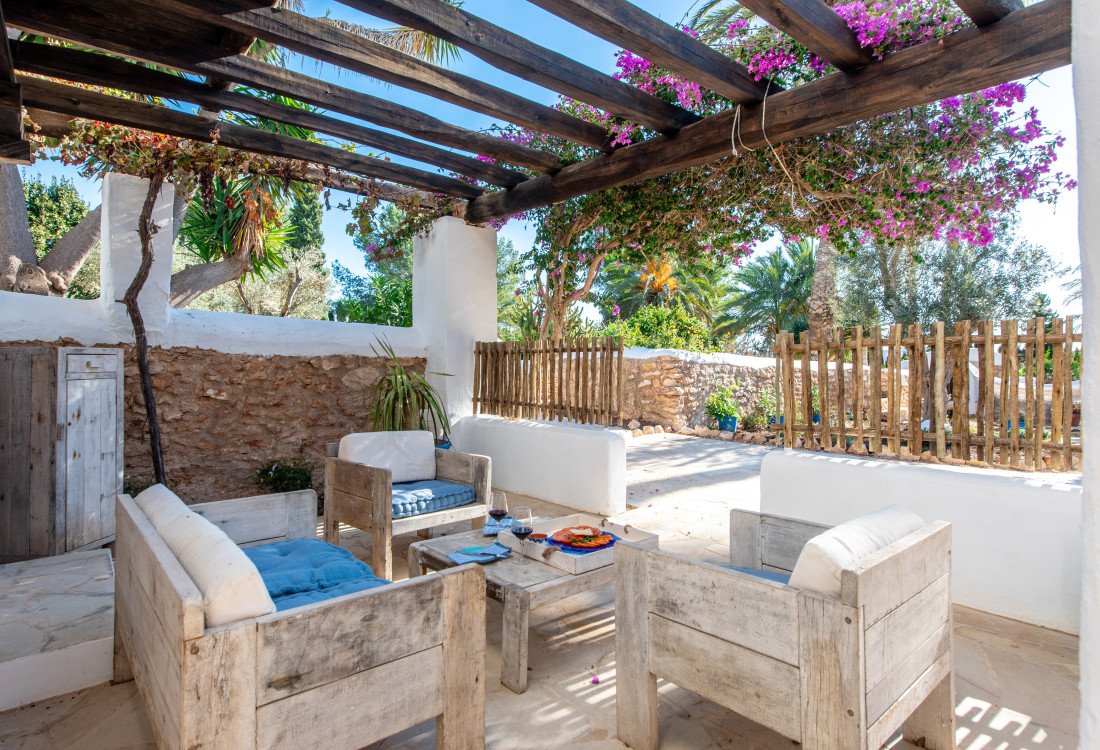 Enchanting finca nestled in the countryside between Santa Gertrudis and Ibiza - 26