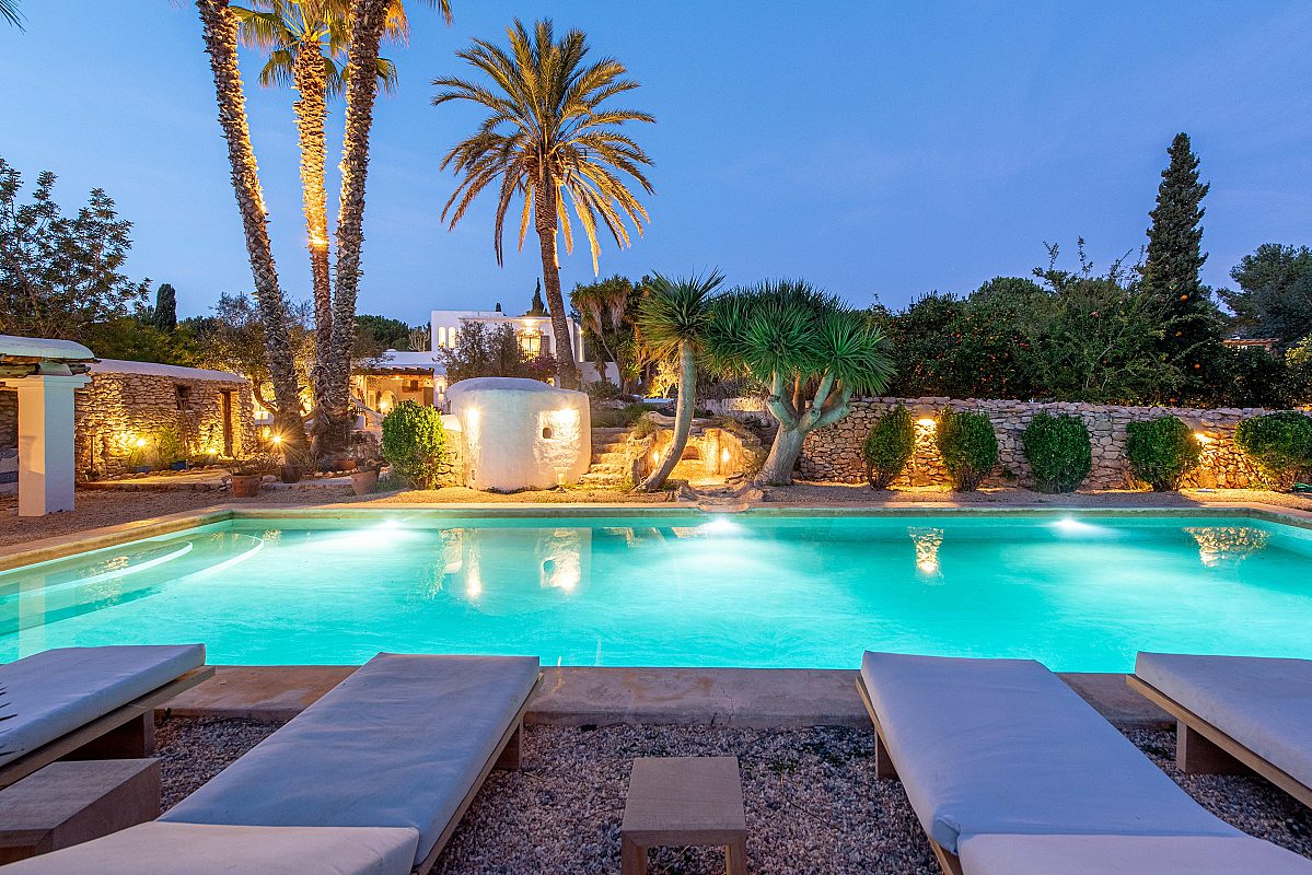 Ein bezauberndes, authentisches Landhaus, das zwischen Santa Gertrudis und Ibiza auf dem Land liegt - 17