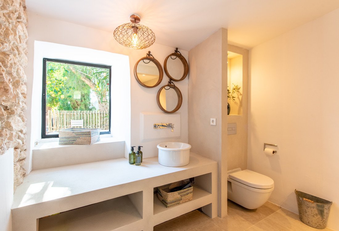 Enchanting finca nestled in the countryside between Santa Gertrudis and Ibiza - 64