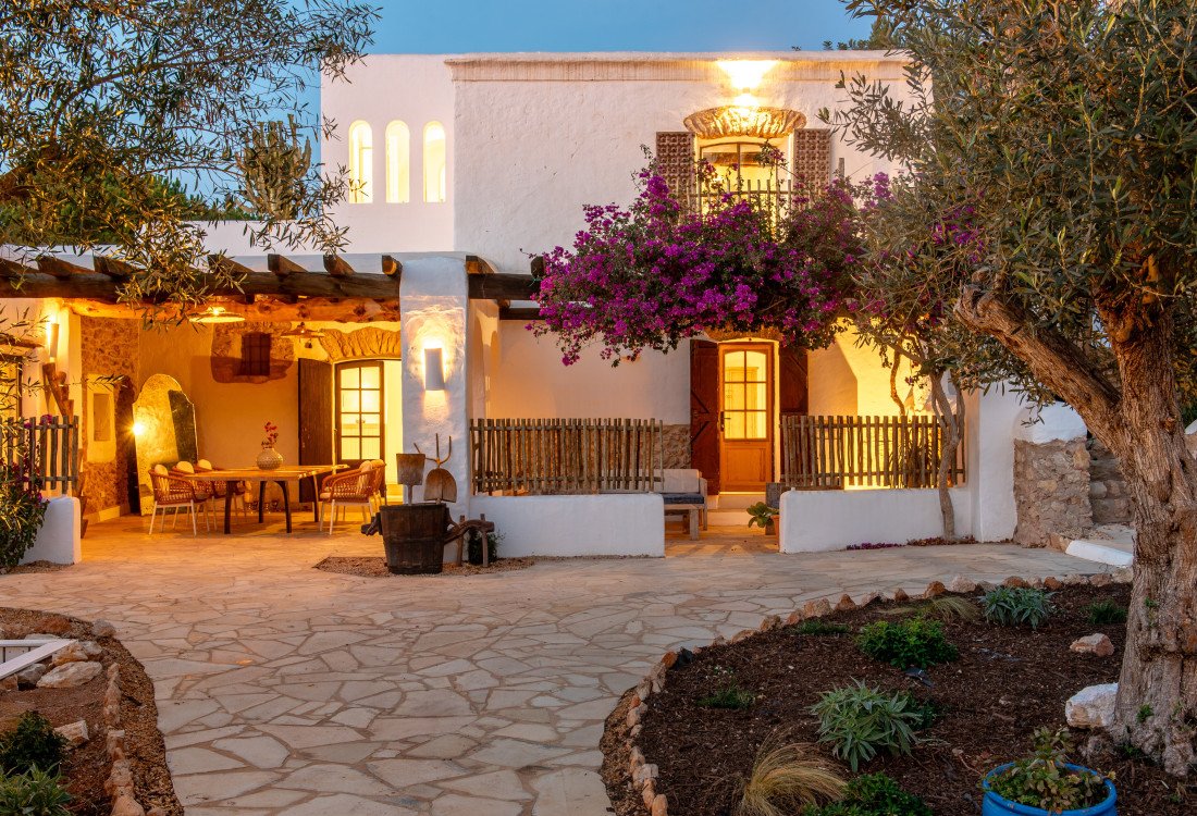 Enchanting finca nestled in the countryside between Santa Gertrudis and Ibiza - 8