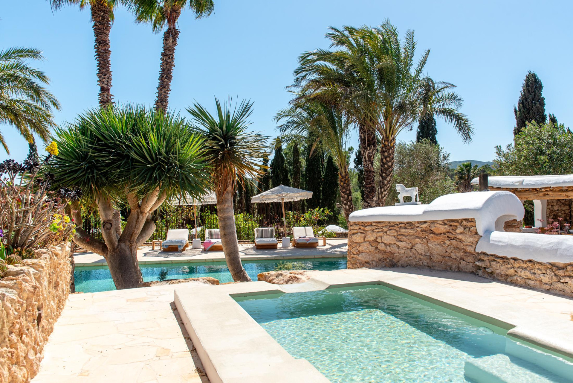 Ein bezauberndes, authentisches Landhaus, das zwischen Santa Gertrudis und Ibiza auf dem Land liegt - 15