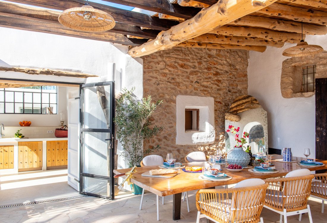 Enchanting finca nestled in the countryside between Santa Gertrudis and Ibiza - 22