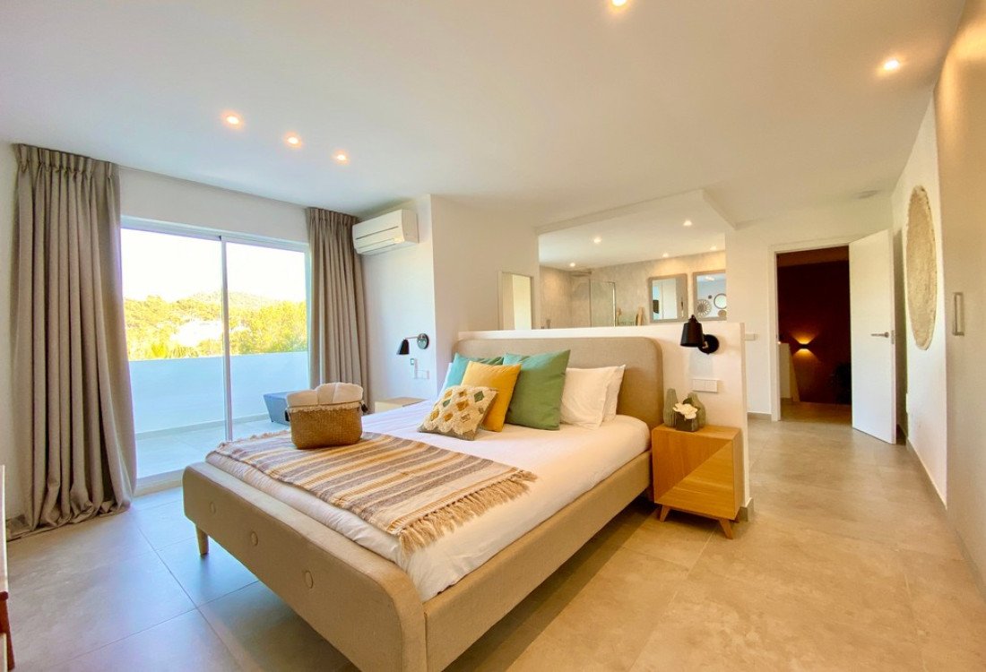 Elegant Mediterranean Villa recently refurbished  - 6