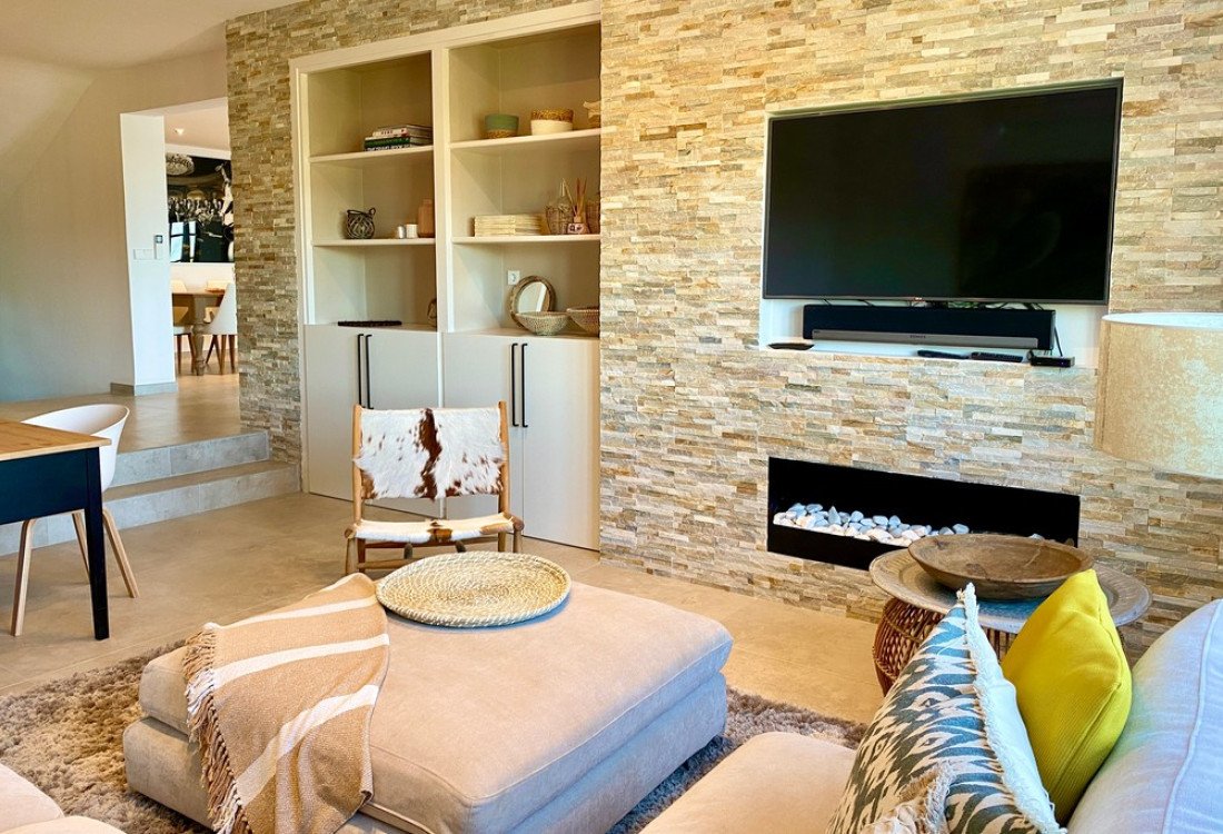 Elegant Mediterranean Villa recently refurbished  - 33