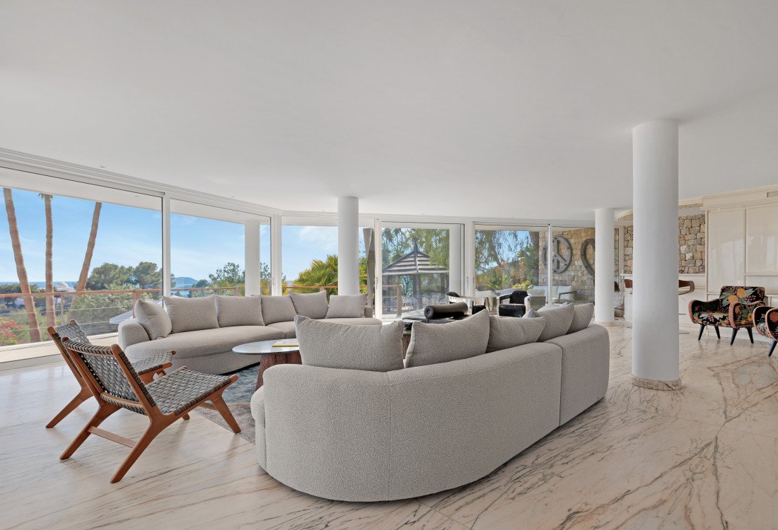 A beautiful mansion in a very desirable area, with a view of the sea and the old town of Ibiza - 5