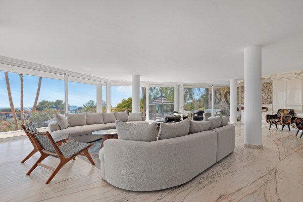 A beautiful mansion in a very desirable area, with a view of the sea and the old town of Ibiza - 5