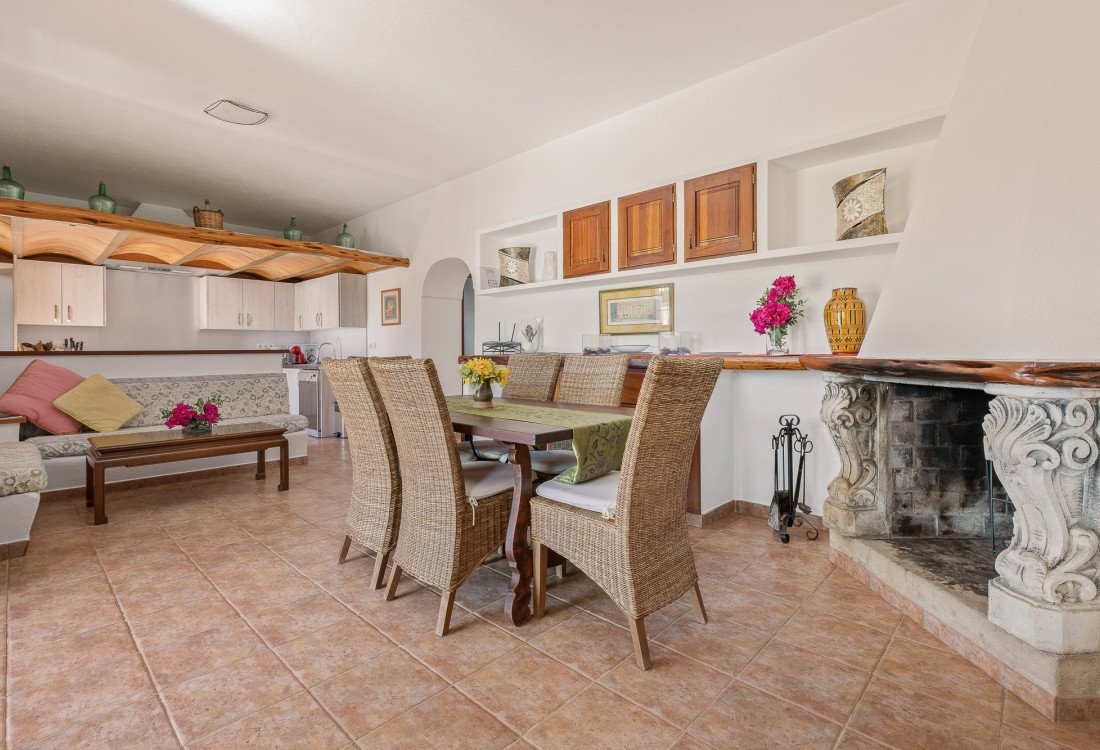Traditionelle Finca auf dem Lande in sehr guten Lage, nicht weit von Santa Eulalia entfernt  - 26