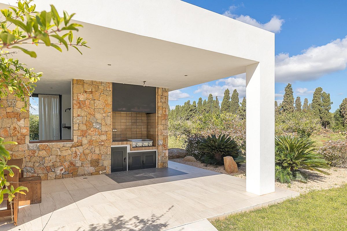 Traditional country Finca in a very convenient location a short distance from Santa Eulalia  - 21