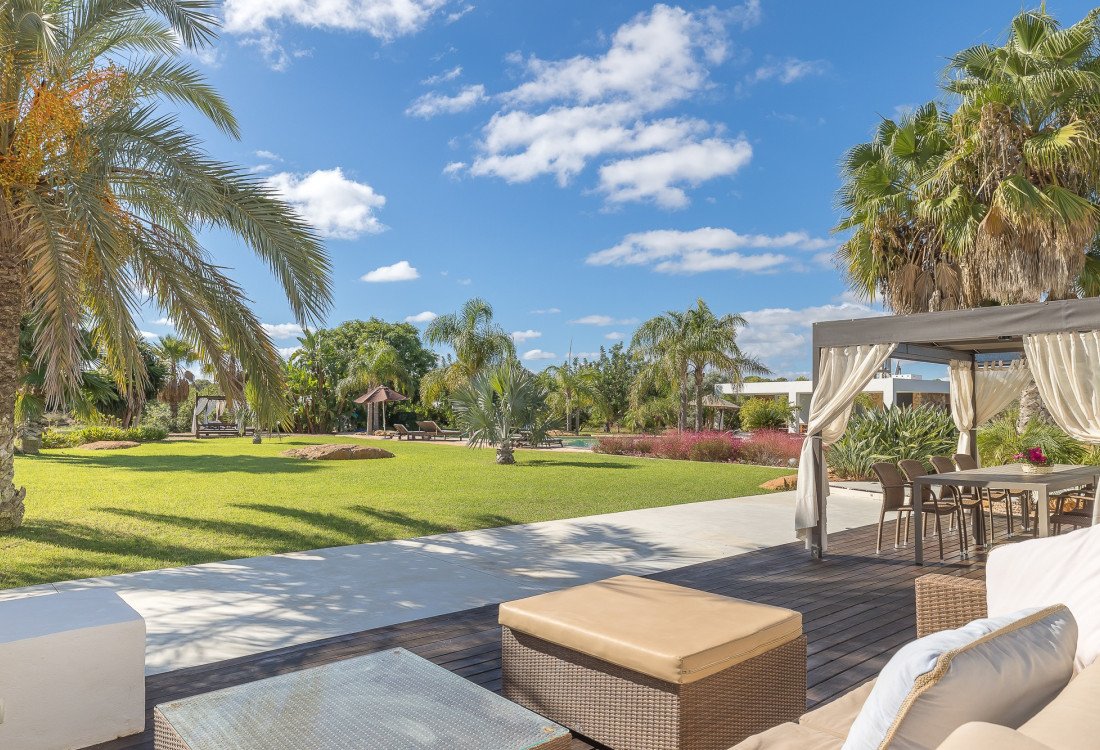 Traditionelle Finca auf dem Lande in sehr guten Lage, nicht weit von Santa Eulalia entfernt  - 15