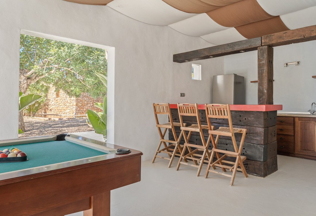 Traditionelle Finca auf dem Lande in sehr guten Lage, nicht weit von Santa Eulalia entfernt  - 14