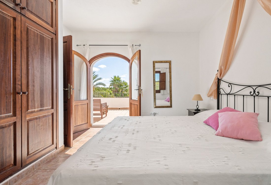 Traditionelle Finca auf dem Lande in sehr guten Lage, nicht weit von Santa Eulalia entfernt  - 42
