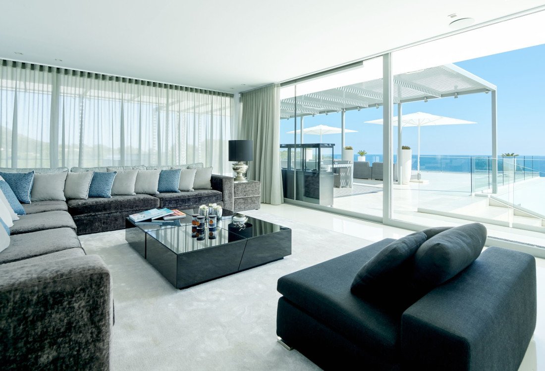 Purer Luxus in erster Meereslinie mit Panoramablick auf das Meer, in einer sehr begehrten Lage - 14