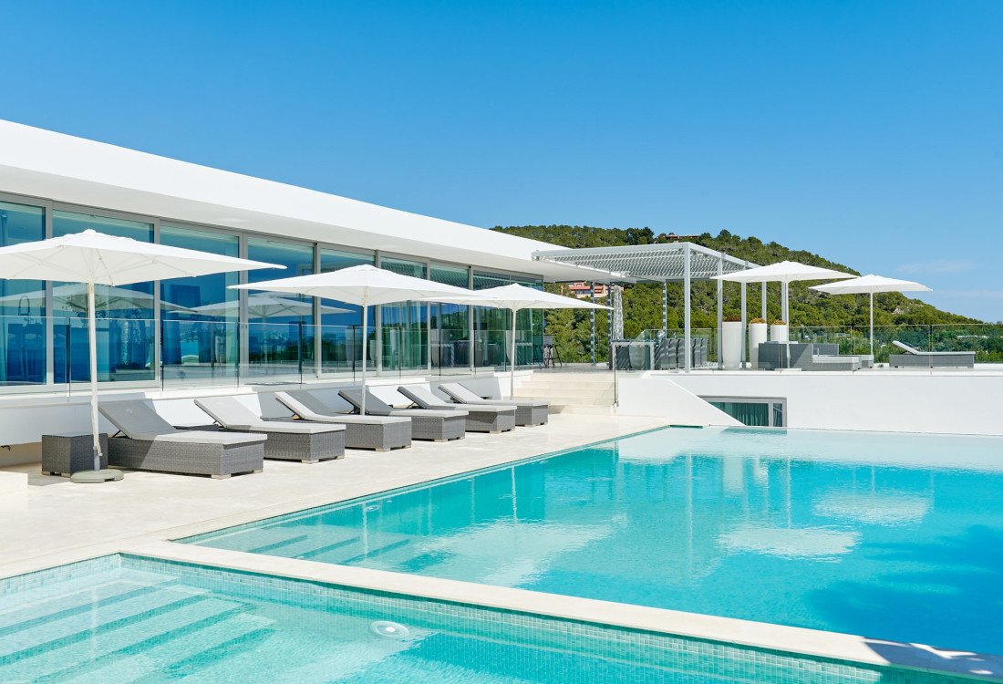 Purer Luxus in erster Meereslinie mit Panoramablick auf das Meer, in einer sehr begehrten Lage - 7