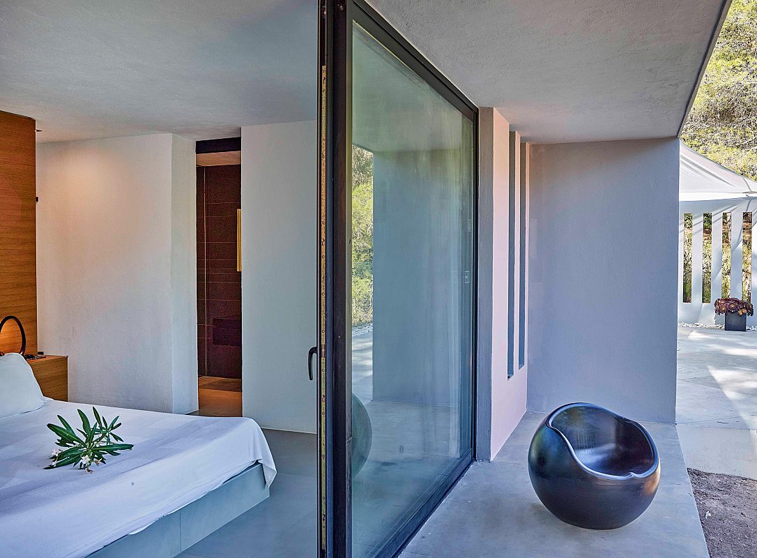 Moderna villa con impresionantes vistas en una zona tranquila y muy privada, enclavada entre Cala Tarida y Cala D'hort - 18