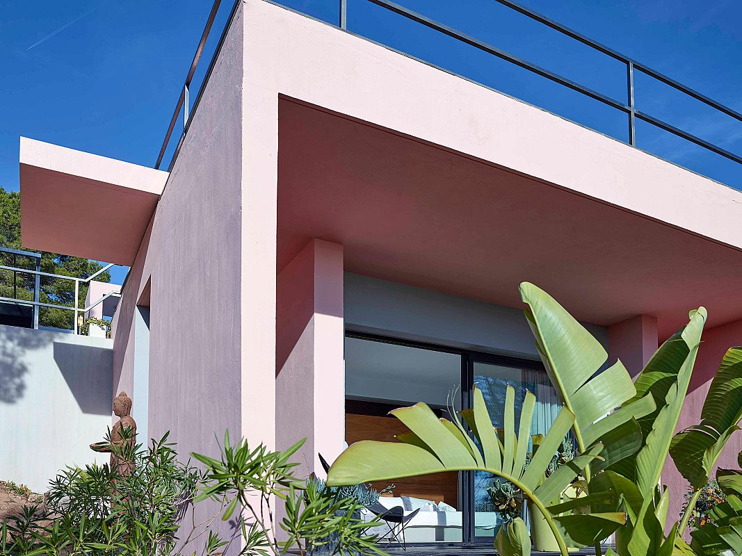 Moderna villa con impresionantes vistas en una zona tranquila y muy privada, enclavada entre Cala Tarida y Cala D'hort - 48