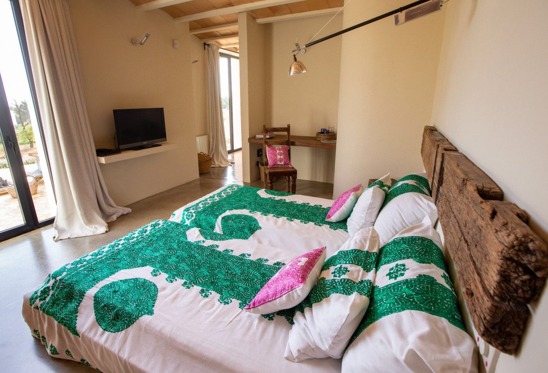 Unique villa within walking distance of Es Cubells - 36