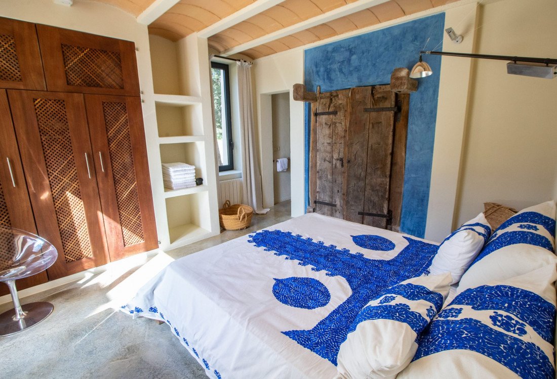 Unique villa within walking distance of Es Cubells - 40