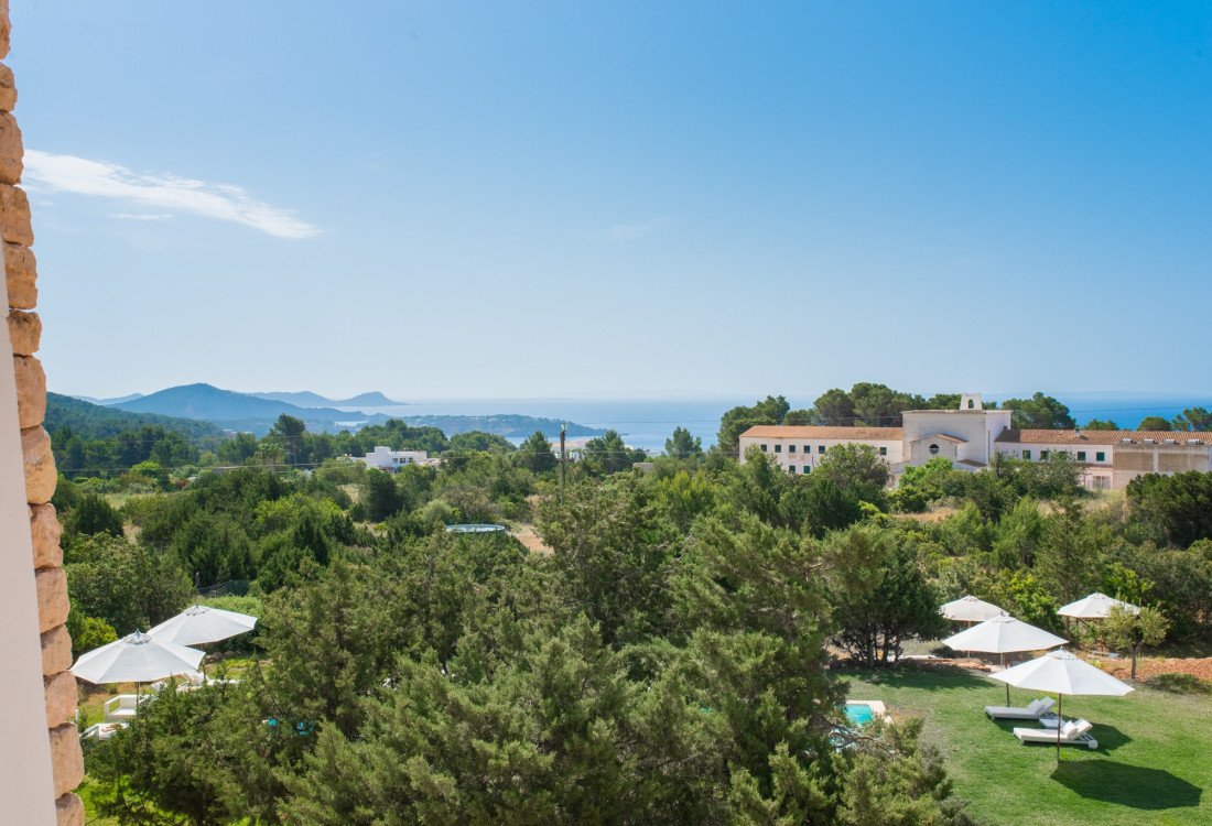 Unique villa within walking distance of Es Cubells - 26