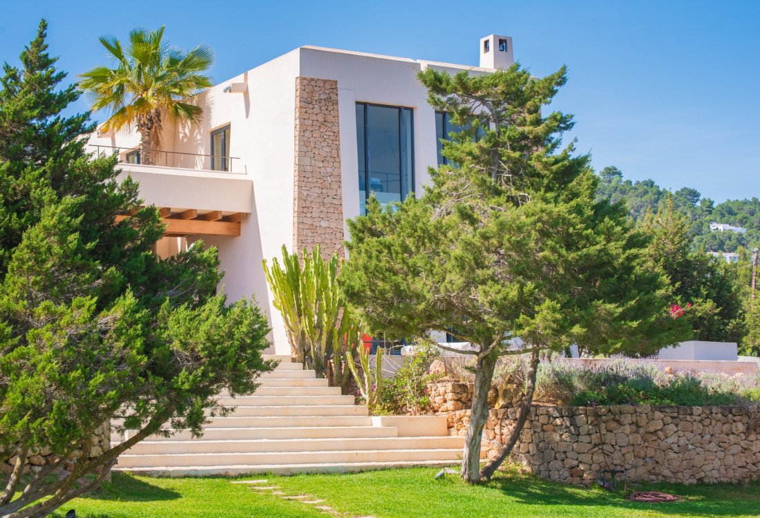 Unique villa within walking distance of Es Cubells - 9