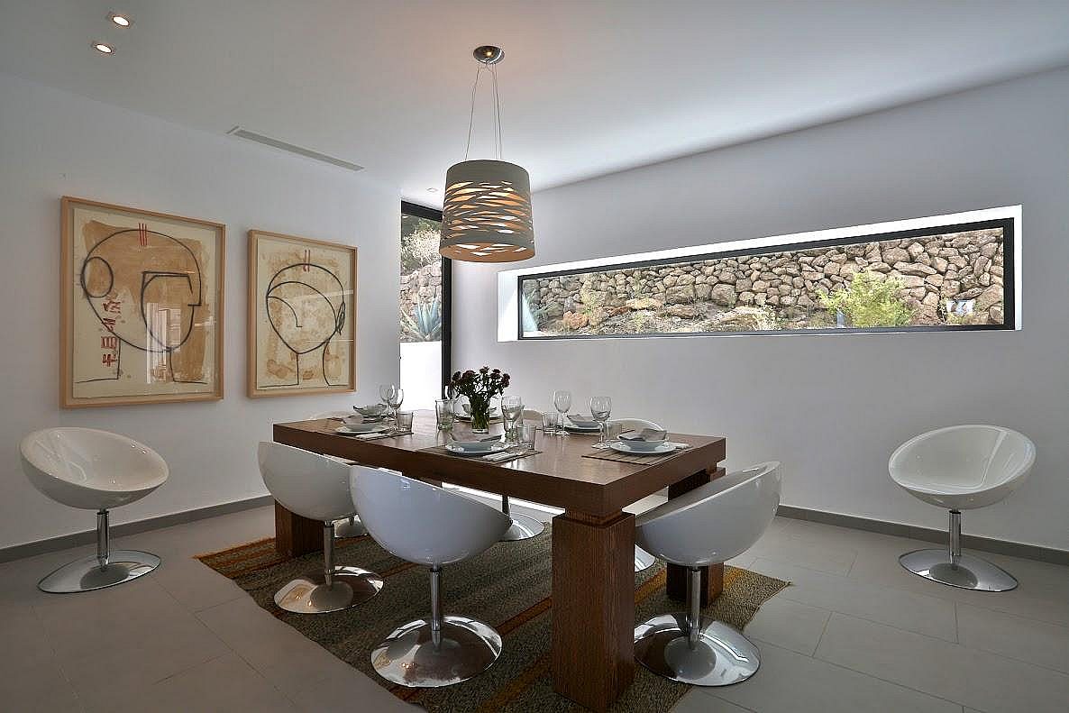 Contemporary villa with amazing sea views - 9