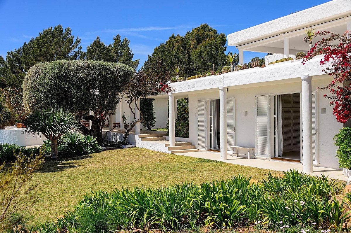 Preciosa villa familiar en una zona muy solicitada, con amplios espacios exteriores y vistas al mar  - 75