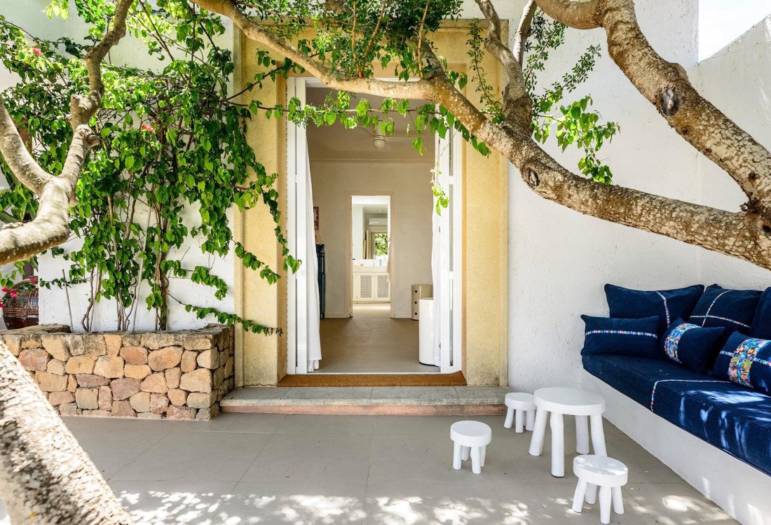 Wunderschöne Familienvilla in sehr begehrter Lage, mit großen Außenbereichen und Meerblick  - 77