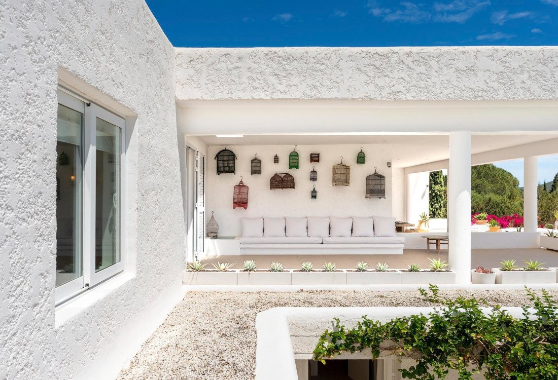 Wunderschöne Familienvilla in sehr begehrter Lage, mit großen Außenbereichen und Meerblick  - 71