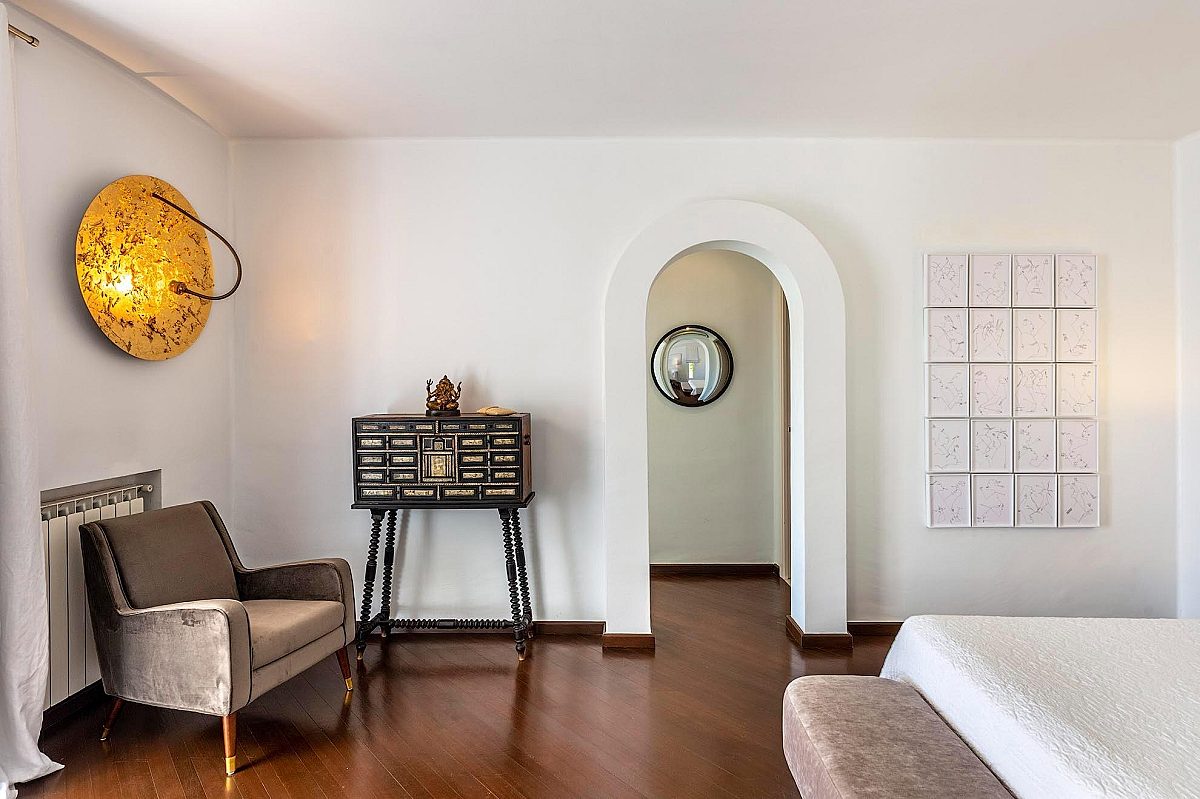 Preciosa villa familiar en una zona muy solicitada, con amplios espacios exteriores y vistas al mar  - 58