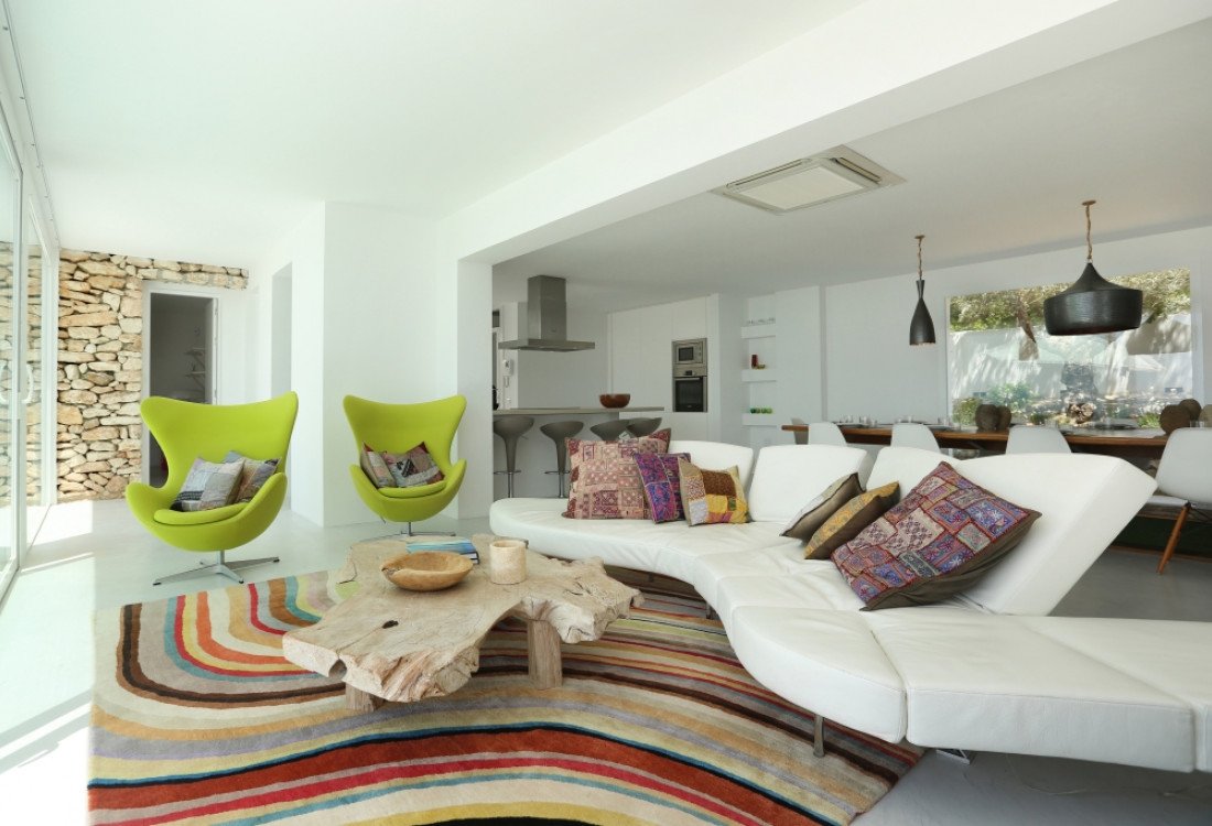 Stylish modern villa with outstanding sea views - 4