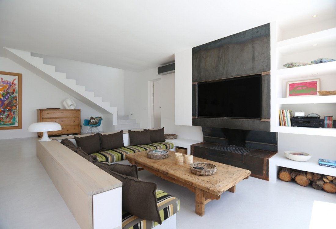 Stylish modern villa with outstanding sea views - 7