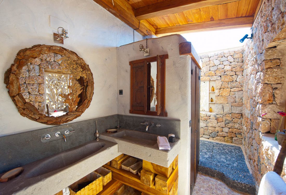 Einzigartiges Anwesen umgeben von Stille mit einem atemberaubenden Panoramablick auf das Meer - 34