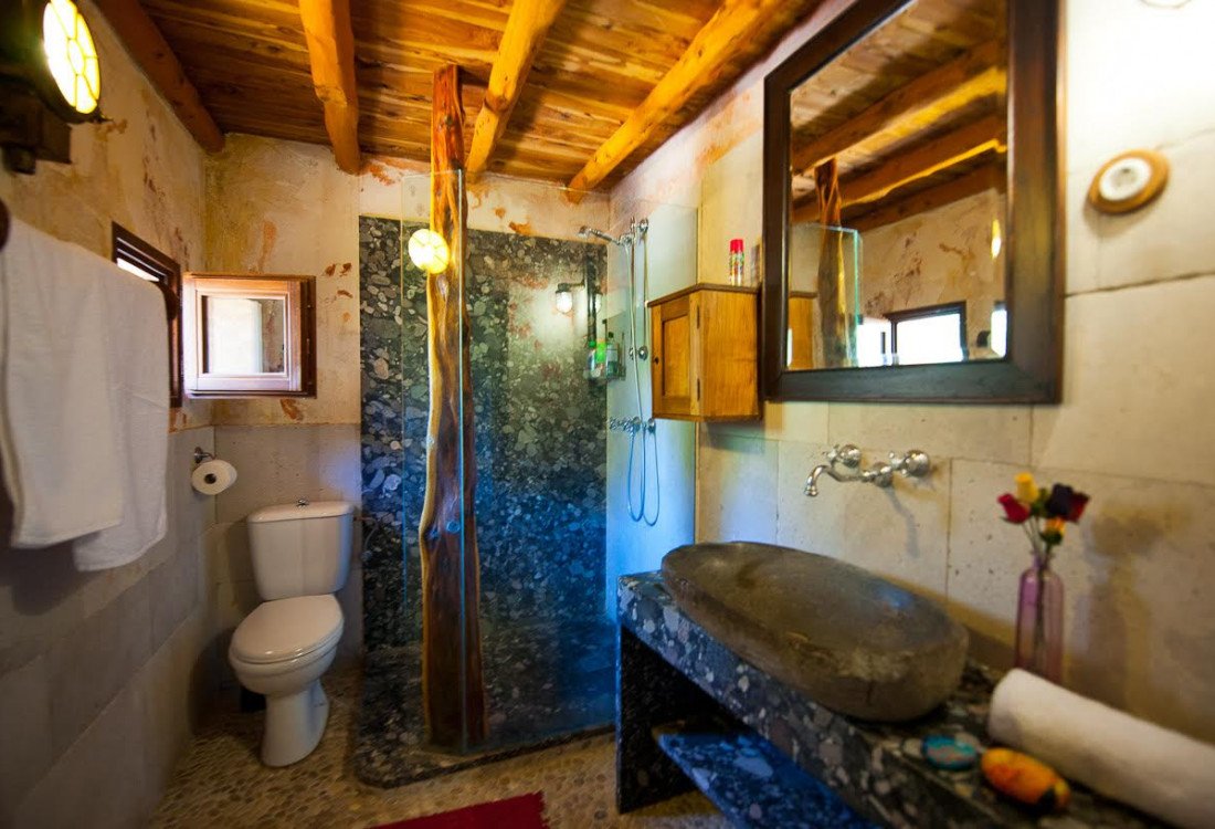 Einzigartiges Anwesen umgeben von Stille mit einem atemberaubenden Panoramablick auf das Meer - 12