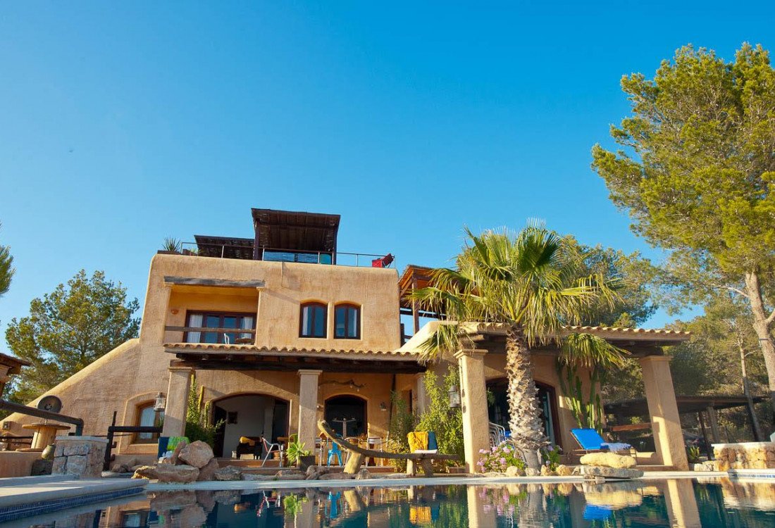 Einzigartiges Anwesen umgeben von Stille mit einem atemberaubenden Panoramablick auf das Meer - 2