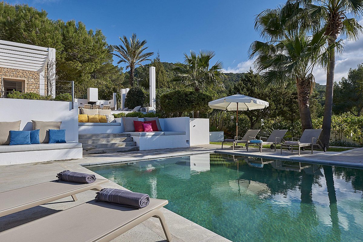 Villa familiar elegante y moderna en el monte con vista panorámica - 8