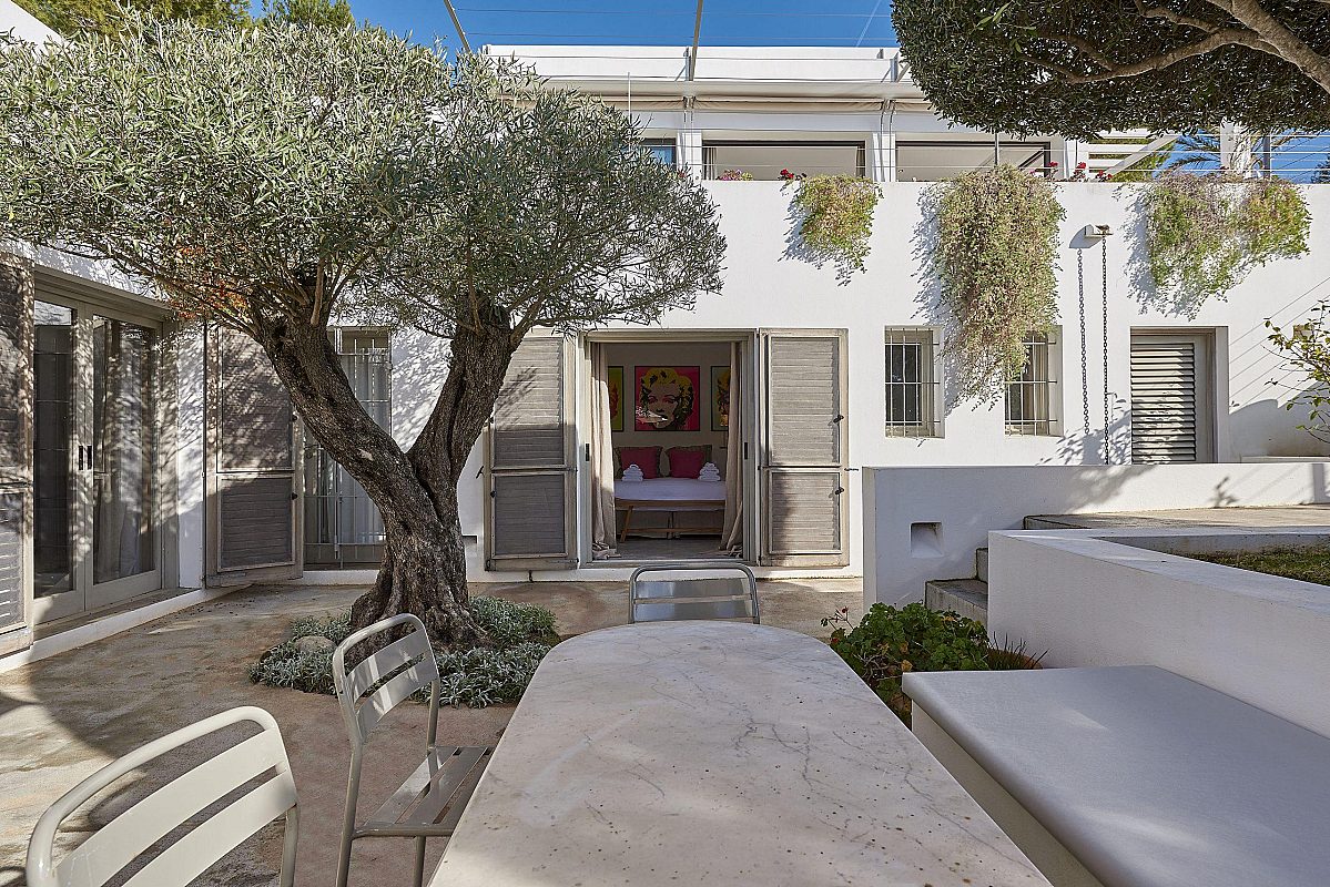Villa familiar elegante y moderna en el monte con vista panorámica - 40