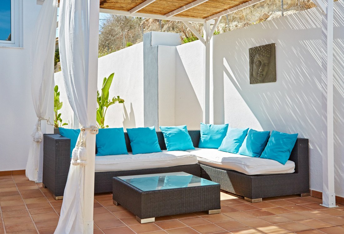Stylish beach house in Cala Tarida - 7