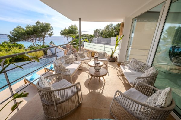 Casa de playa con estilo en Cala Tarida - 4