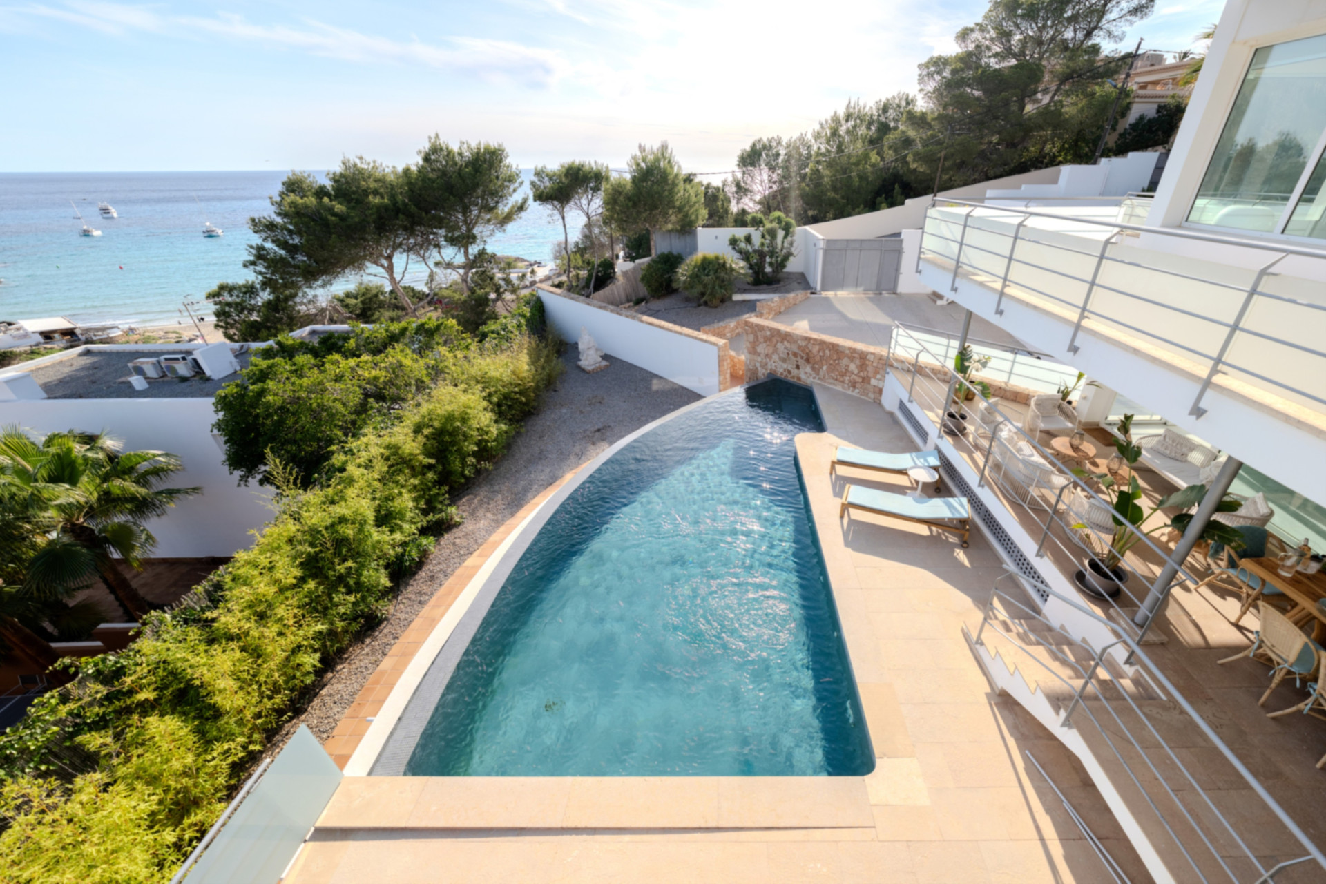 Stylish beach house in Cala Tarida - 22