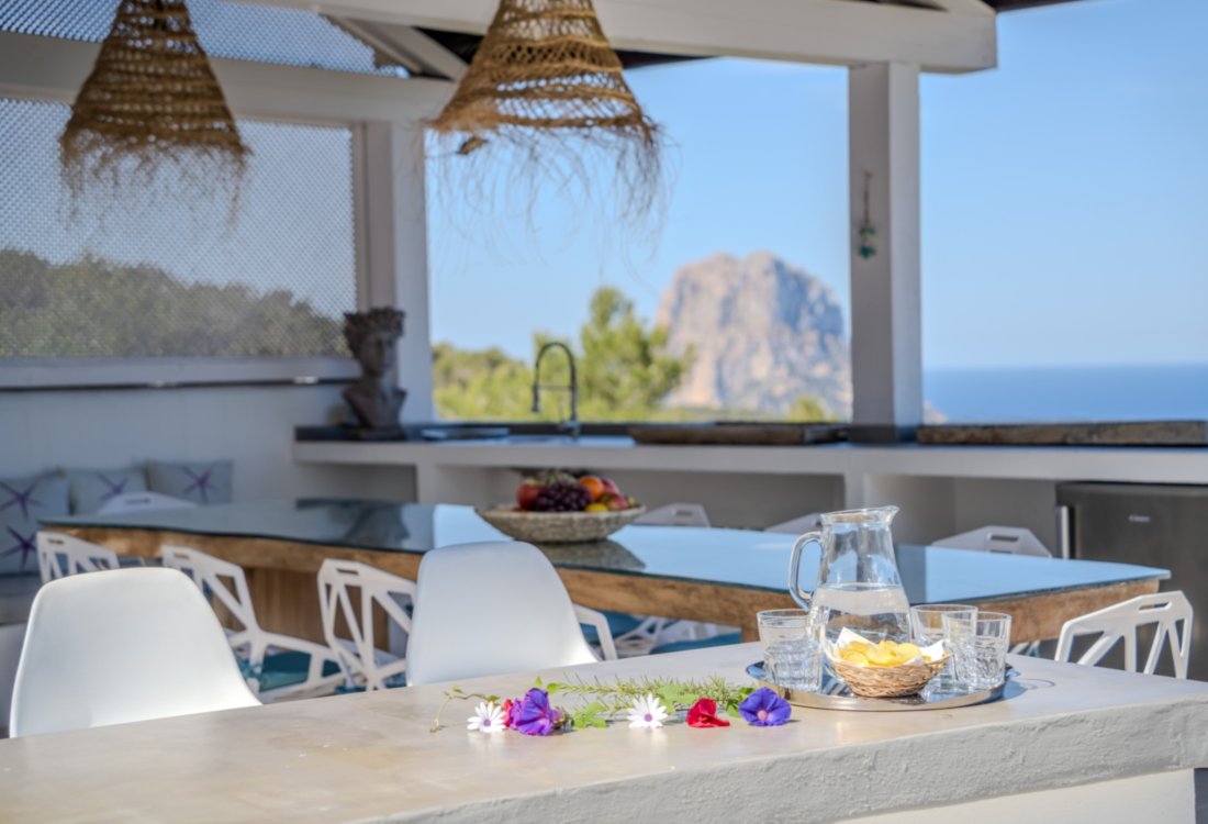 Hermosa villa de 4 dormitorios con vistas únicas a Es Vedrà - 4