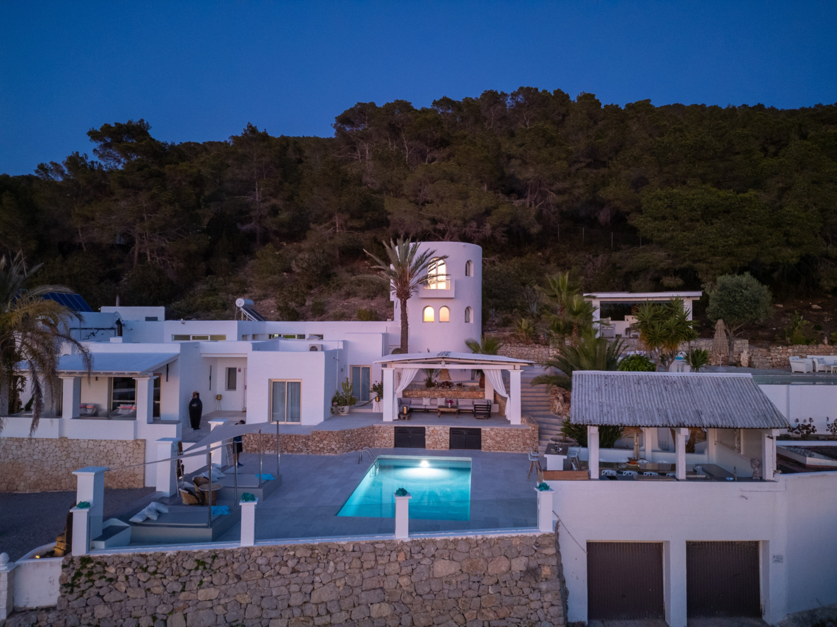4 bedroom villa in Cala d’Hort - 31