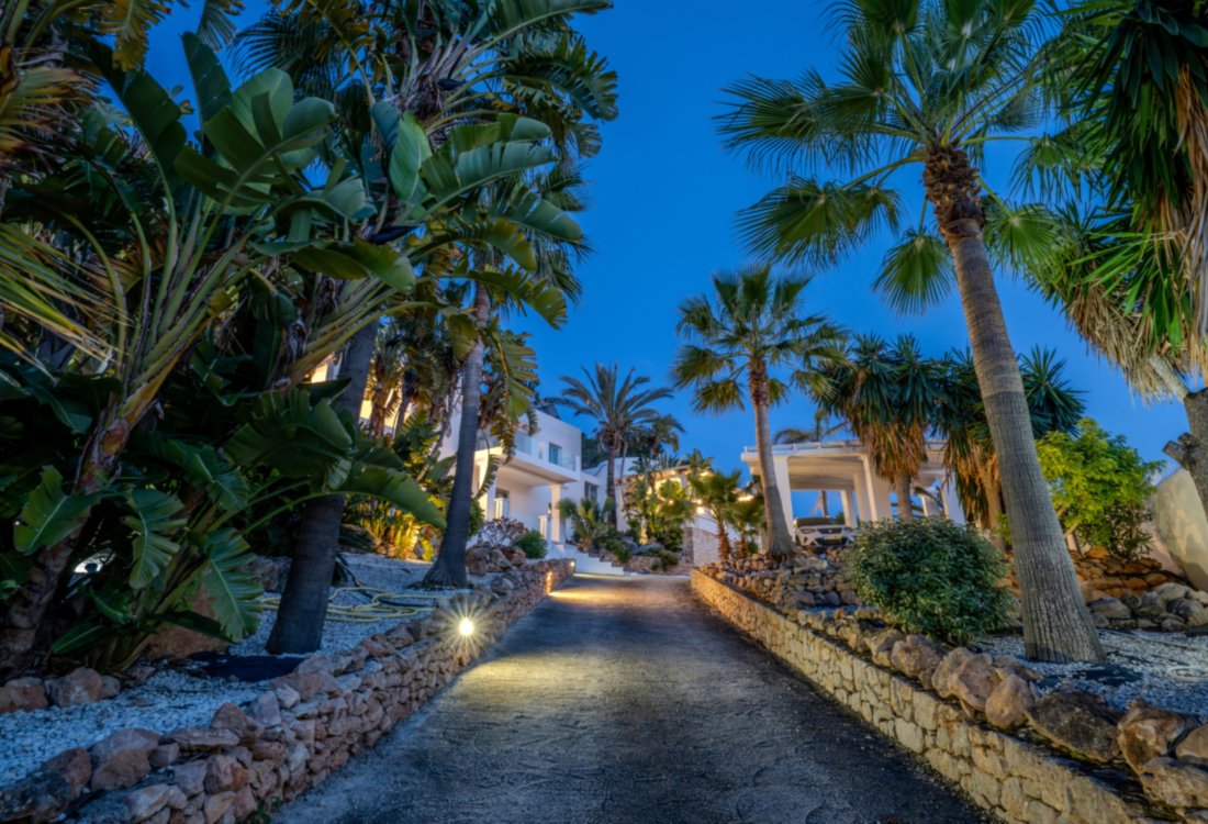 Hermosa villa de 4 dormitorios con vistas únicas a Es Vedrà - 30