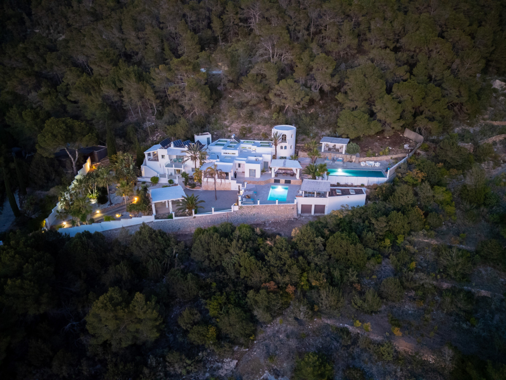 4 bedroom villa in Cala d’Hort - 32