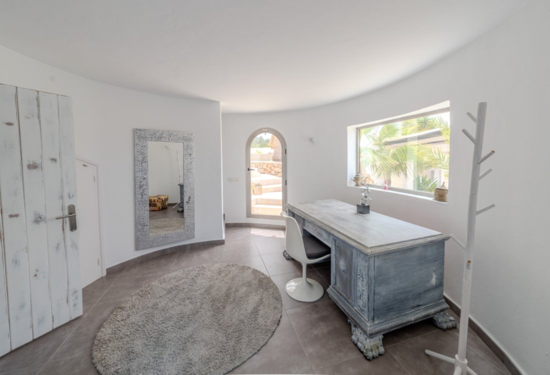 Hermosa villa de 4 dormitorios con vistas únicas a Es Vedrà - 24