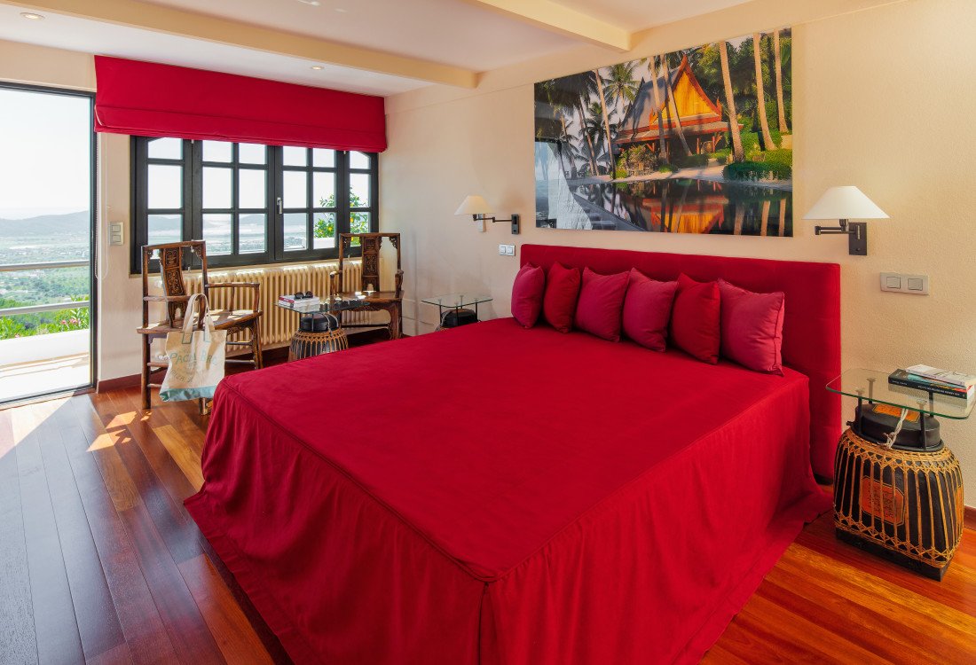 Top class property in stunning location - 20