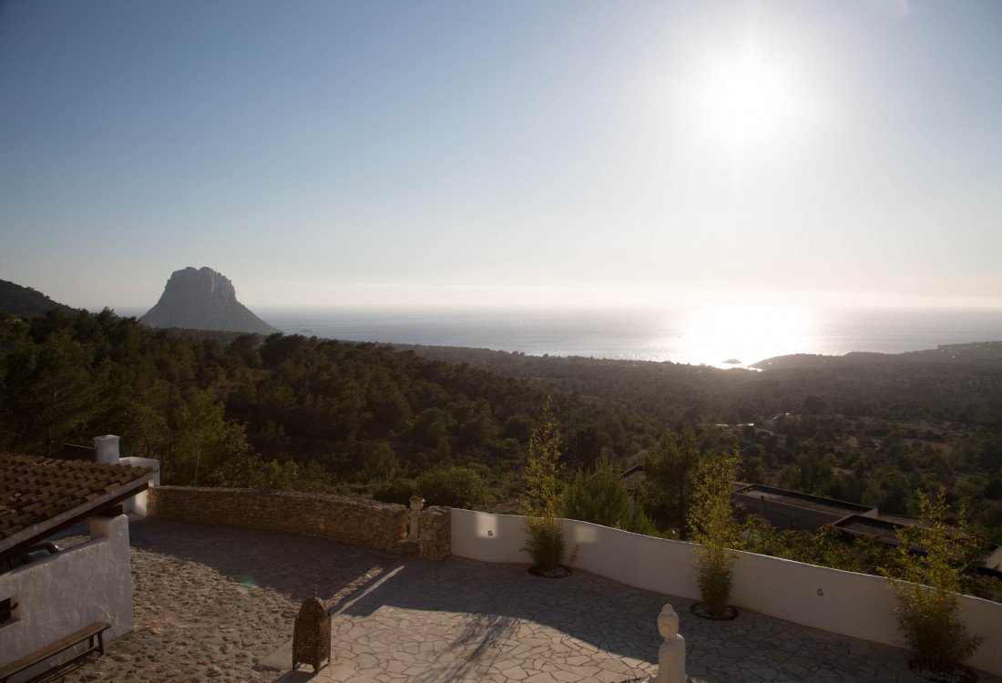 Casa de estilo ibicenco con vistas al legendario Es Vedra - 6