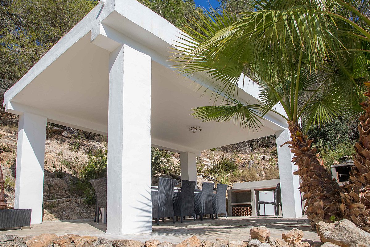 Villa im ibizenkischen Stil mit Ausblick auf den legendären Es Vedra Felsen - 15