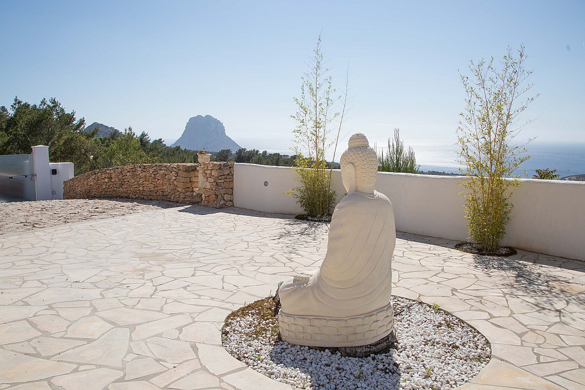 Villa im ibizenkischen Stil mit Ausblick auf den legendären Es Vedra Felsen - 29