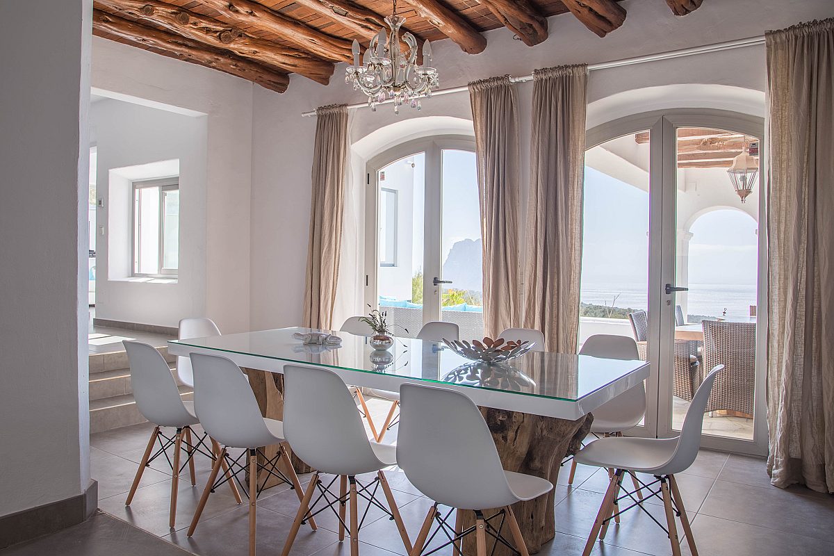 Villa im ibizenkischen Stil mit Ausblick auf den legendären Es Vedra Felsen - 22